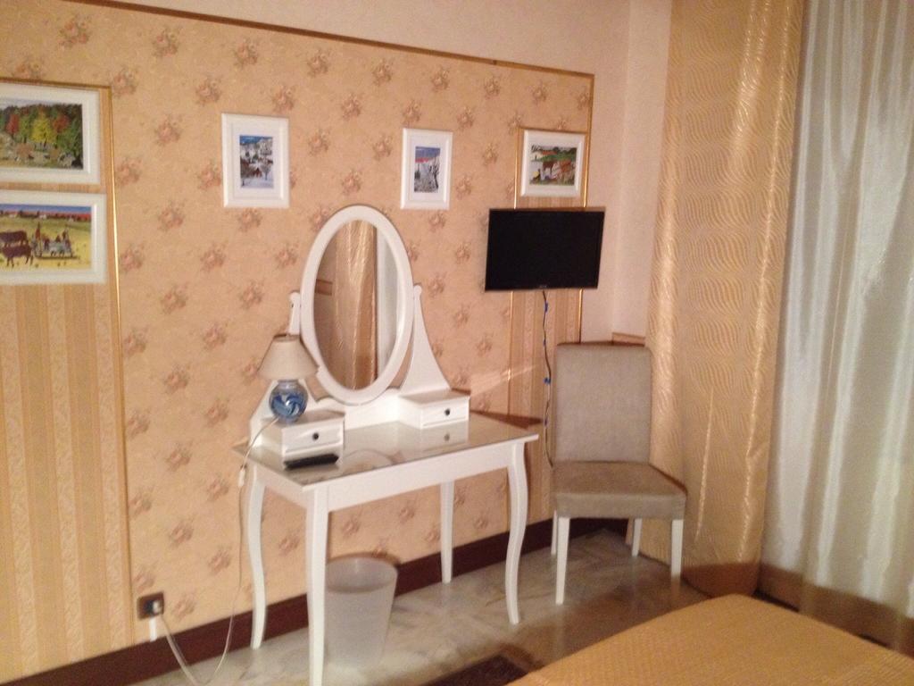 B&B Il Bagolaro Dell'Etna Sant'Agata Li Battiati Szoba fotó