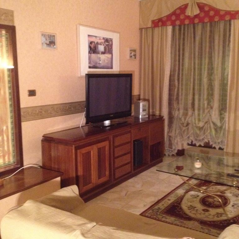 B&B Il Bagolaro Dell'Etna Sant'Agata Li Battiati Kültér fotó