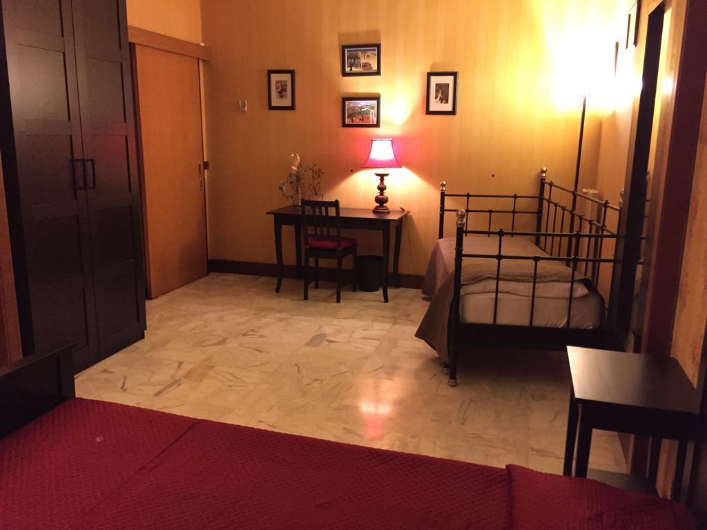B&B Il Bagolaro Dell'Etna Sant'Agata Li Battiati Szoba fotó
